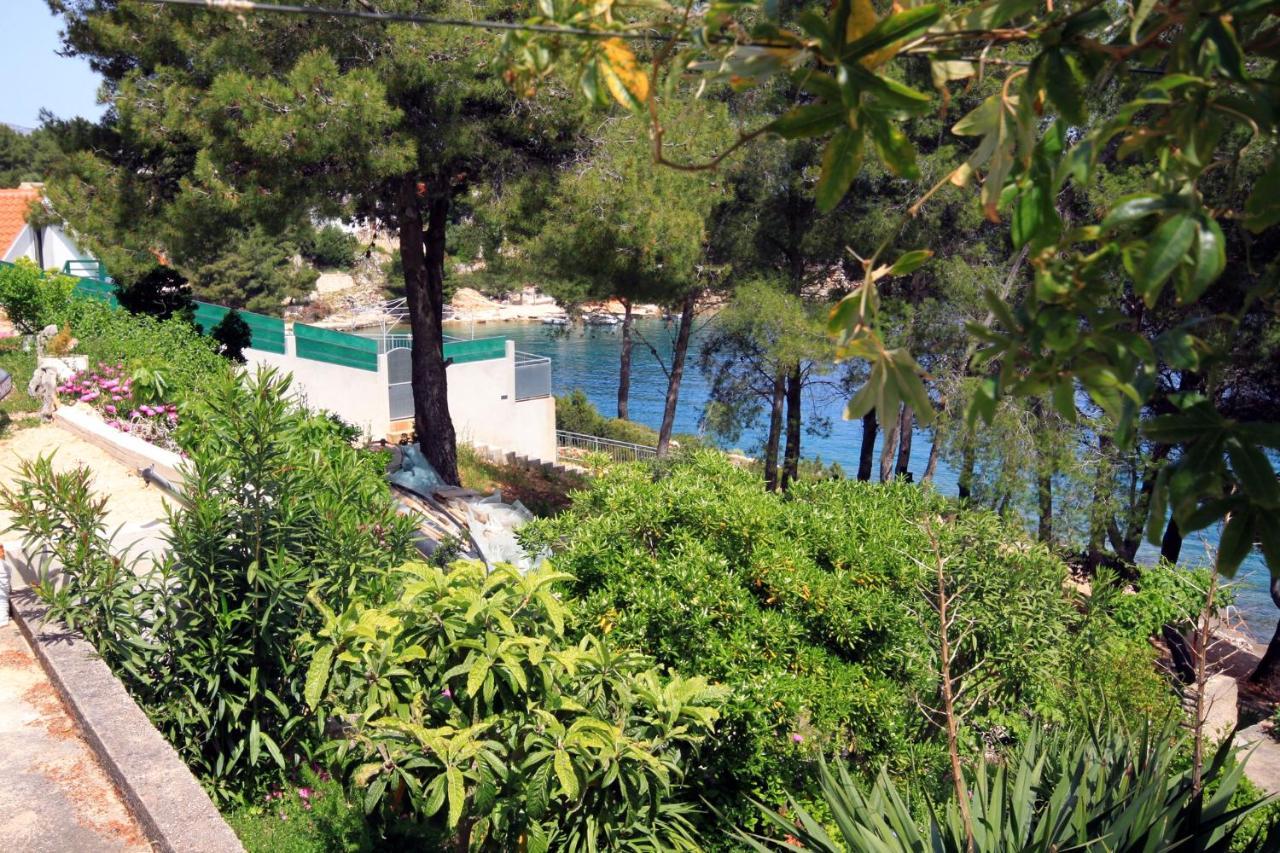 Apartments By The Sea Basina, Hvar - 542 Vrbanj Экстерьер фото